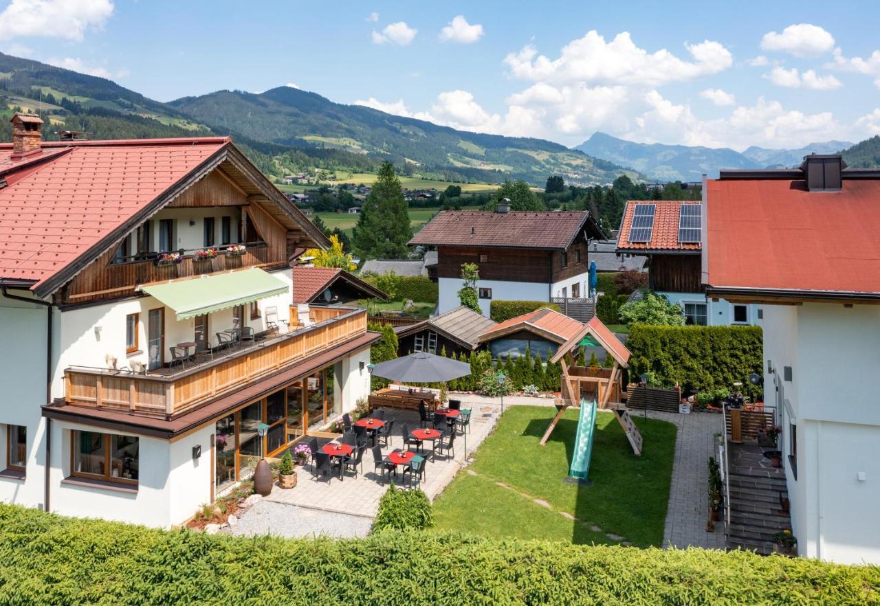 Haus Tirol Ξενοδοχείο Brixen im Thale Εξωτερικό φωτογραφία